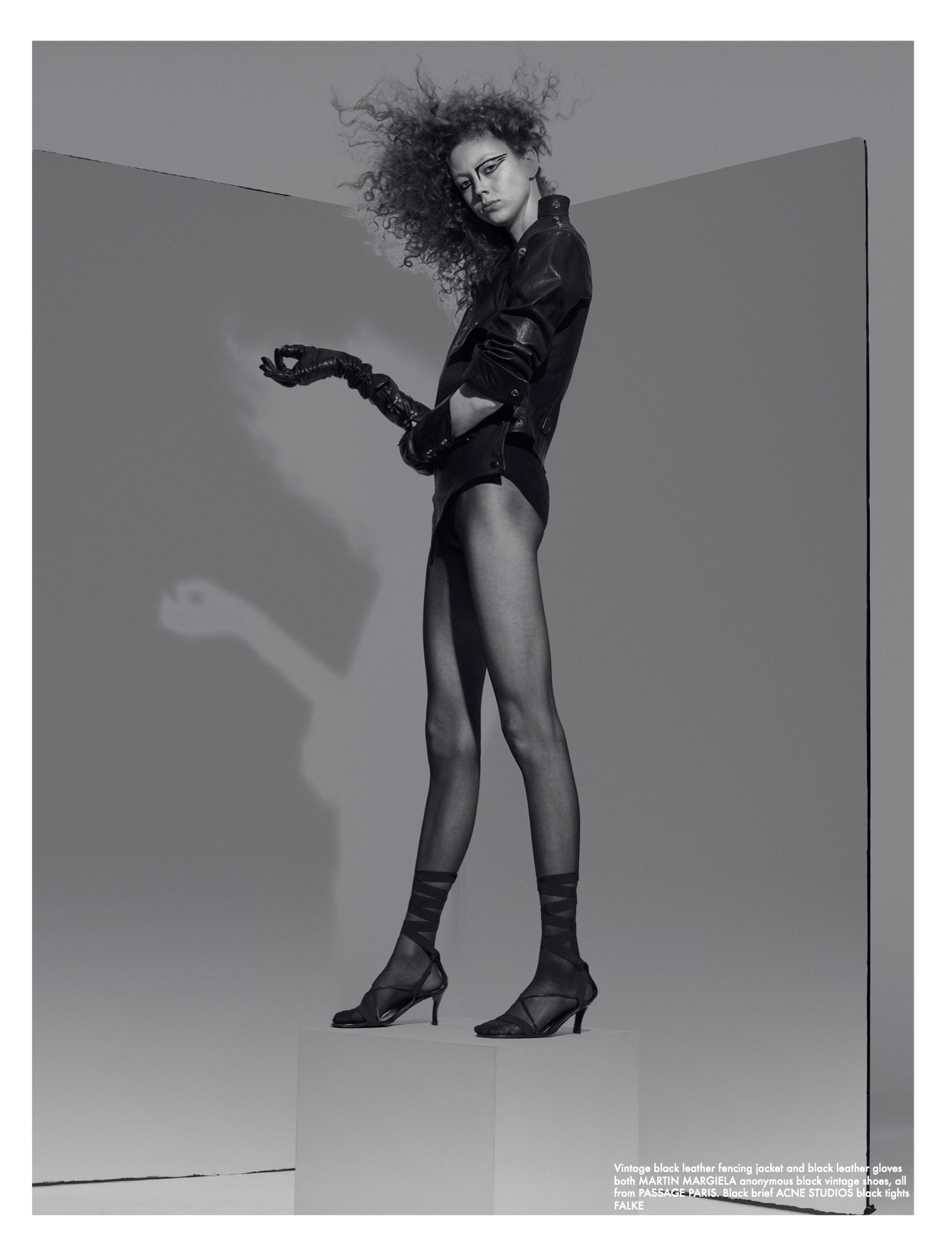 B688 ; CH3247 ; ACC1244